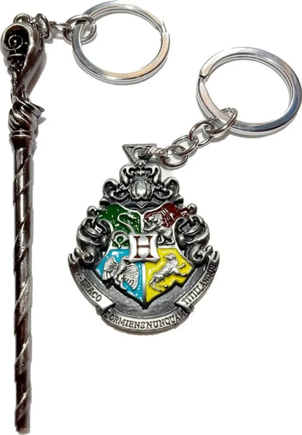 https://d1311wbk6unapo.cloudfront.net/NushopCatalogue/tr:w-600,f-webp,fo-auto/Hogwarts house _ wands_1678525789472_iii8ux14h4o7c6k.jpg